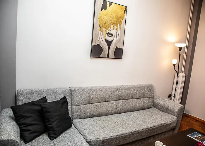 Stephan'S Modern Apartment